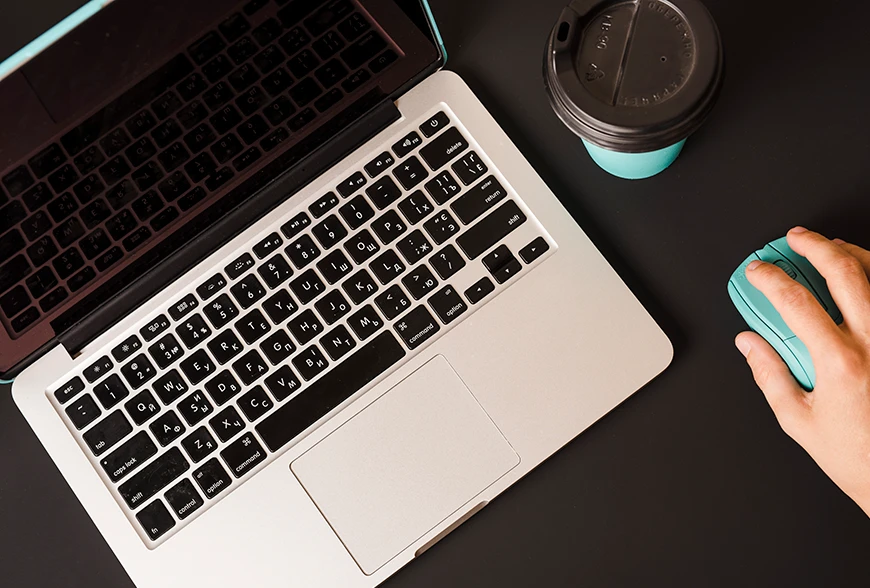 Nec intellegat deseruisse te